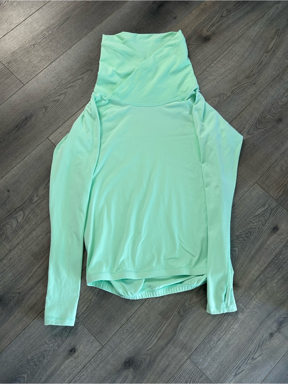 Lululemon Mint Long-Sleeve Pullover Top